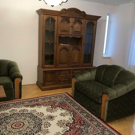 Gábor Pál 1 Apartman 2 szoba Dunafoldvar Exterior foto